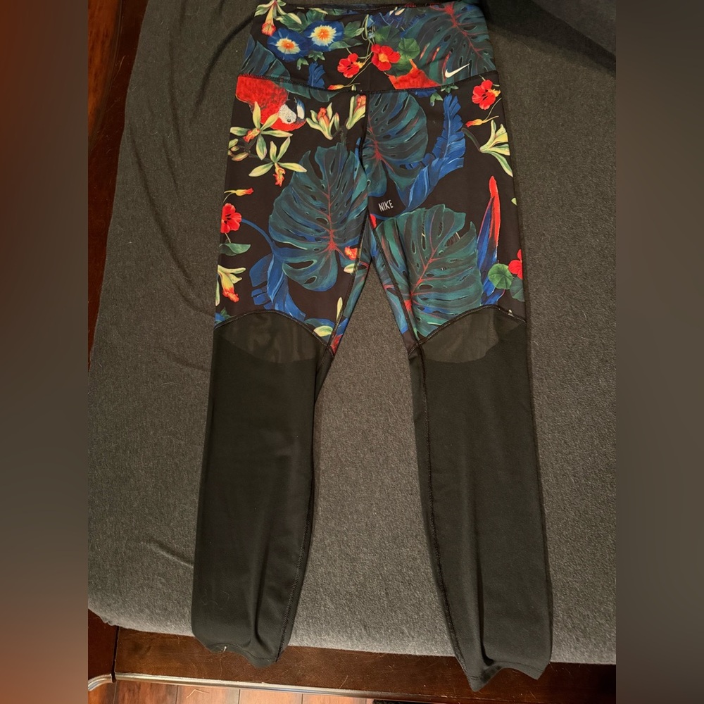 Nike Dri-FIT Black Floral Leggings